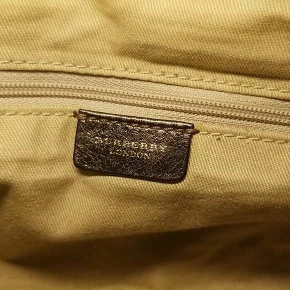 Burberry bag - Picture 7 of 9